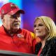 News Update: Andy Reid, the coach of the Kansas City Chiefs After 41 years of marriage, Teary-eyed announced his divorce from wife Tammy, saying, "It's painful, but we have to." This is the actual account of what transpired.